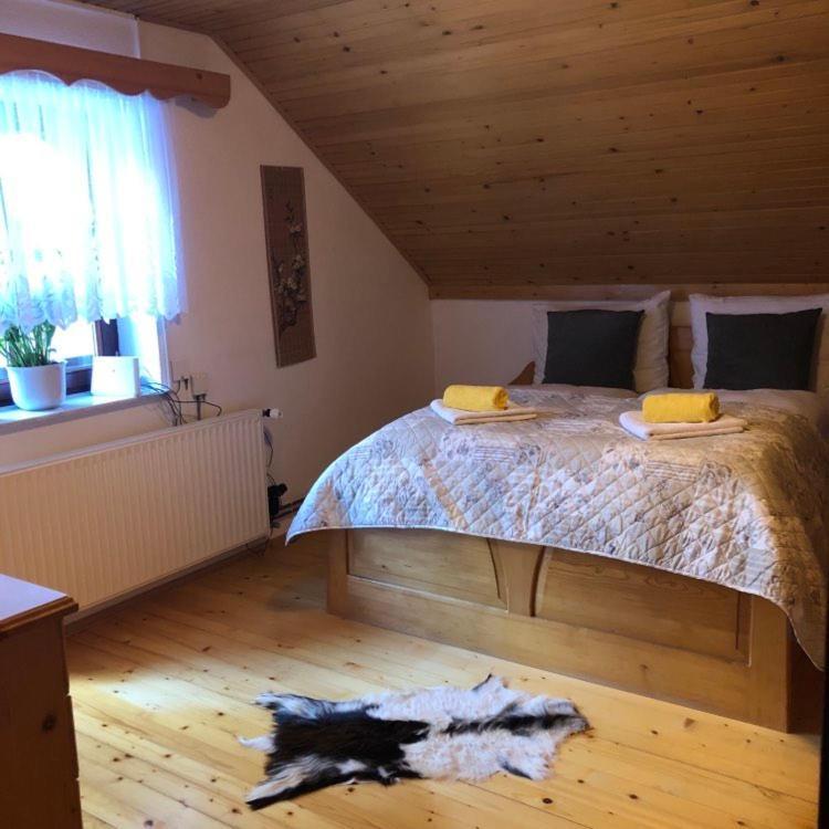Apartma Cvrsta Trojka Jesenice Zewnętrze zdjęcie
